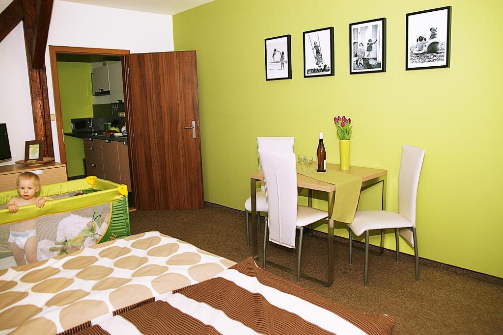 Penzion A Relax Centrum Andelka Hanusovice Room photo